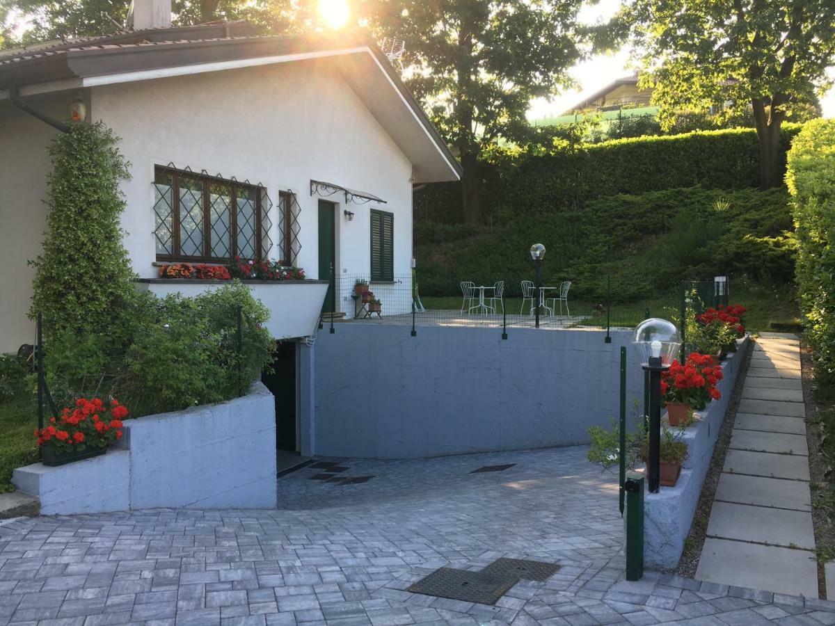Elleboro Bed and Breakfast Carugo Eksteriør billede